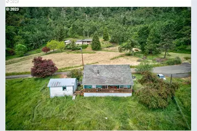1745 Rifle Range Rd, Roseburg, OR 97470 - Photo 17