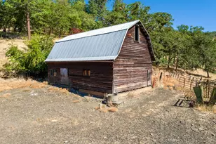 1745 Rifle Range Rd, Roseburg, OR 97470 - Photo 5