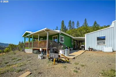 1745 Rifle Range Rd, Roseburg, OR 97470 - Photo 7