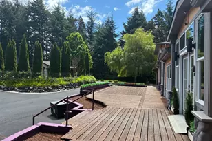 371 SW Newton Dr, Waldport, OR 97394 - Photo 7