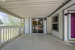 1841 Sunset Way, Eugene, OR 97402 - Photo 5