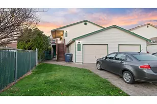 1905 17th St, Springfield, OR 97477 - Photo 3