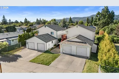 1905 17th St, Springfield, OR 97477 - Photo 33