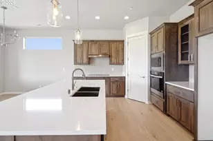 2401 E Foxtrot St, La Center, WA 98629 - Photo 7