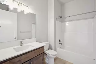 2401 E Foxtrot St, La Center, WA 98629 - Photo 31