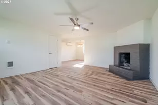 760 E Elmore St, Lebanon, OR 97355 - Photo 7