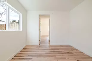 760 E Elmore St, Lebanon, OR 97355 - Photo 19