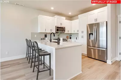 4236 SE Century Blvd, Hillsboro, OR 97123 - Photo 3