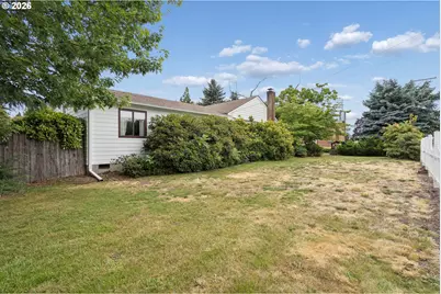 101 7th St, Dayton, OR 97114 - Photo 41