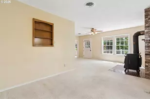 101 7th St, Dayton, OR 97114 - Photo 9