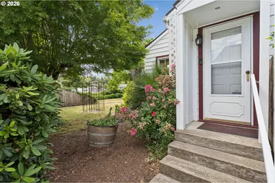 101 7th St, Dayton, OR 97114 - Photo 43