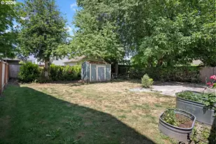 8909 N Drummond Ave, Portland, OR 97217 - Photo 21