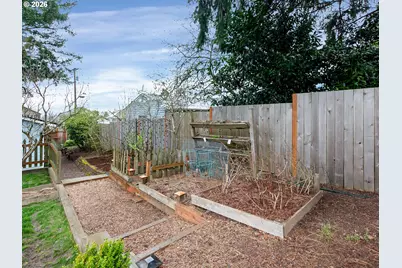 23418 SW Pine St, Sherwood, OR 97140 - Photo 23