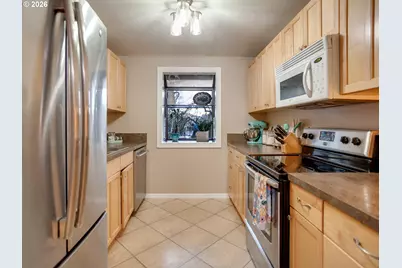 23418 SW Pine St, Sherwood, OR 97140 - Photo 7