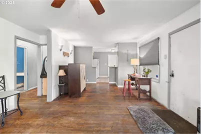 450 SE Hogan Rd, Gresham, OR 97080 - Photo 9