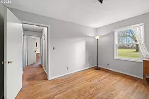 450 SE Hogan Rd, Gresham, OR 97080 - Photo 15