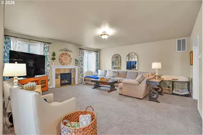 33753 NE Hart Ct, Scappoose, OR 97056 - Photo 17