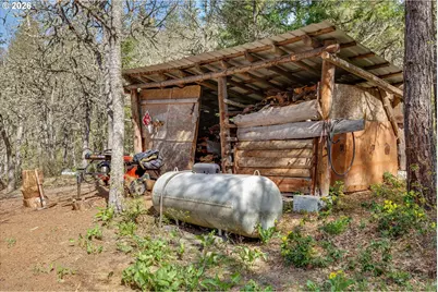 2215 Pine Oak Rd, Mosier, OR 97040 - Photo 35
