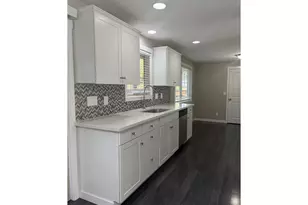 706 NE 126th St, Vancouver, WA 98685 - Photo 9