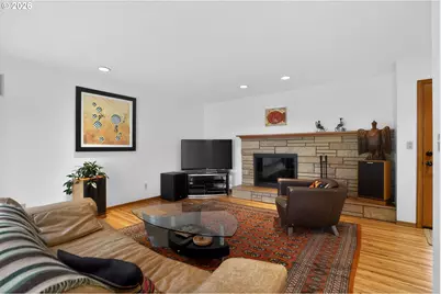 12944 SE Ridgecrest Rd, Happy Valley, OR 97086 - Photo 9