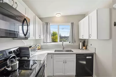 7323 SW 4th Ave, Portland, OR 97219 - Photo 7