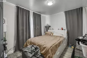 581 Highland Ave, Salem, OR 97301 - Photo 17