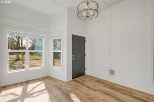 581 Highland Ave, Salem, OR 97301 - Photo 5