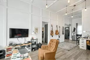 581 Highland Ave, Salem, OR 97301 - Photo 15