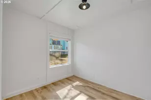 581 Highland Ave, Salem, OR 97301 - Photo 7