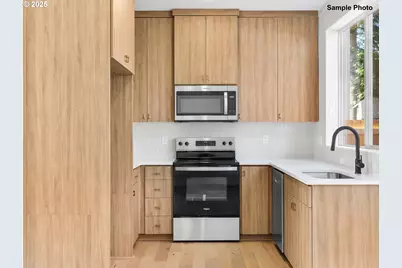 3270 SE 115th Ave, Portland, OR 97266 - Photo 5