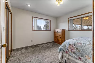 858 Iva Ln, Salem, OR 97317 - Photo 19