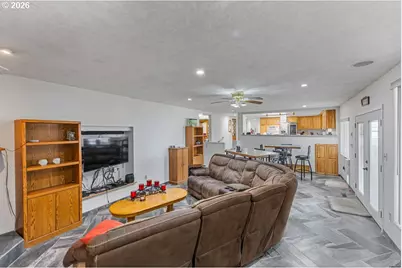 858 Iva Ln, Salem, OR 97317 - Photo 13