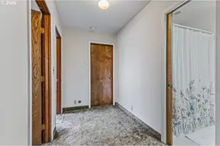 858 Iva Ln, Salem, OR 97317 - Photo 23