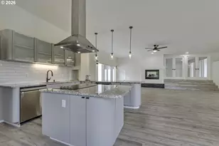 16408 SW Timberland Dr, Beaverton, OR 97007 - Photo 13