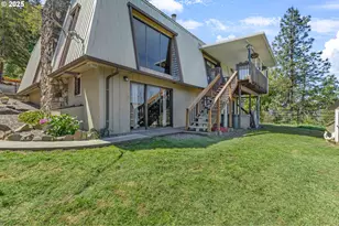 331 Hemlock Ln, Roseburg, OR 97471 - Photo 7