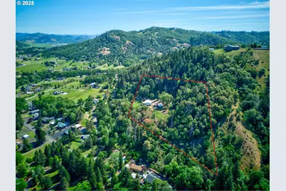 331 Hemlock Ln, Roseburg, OR 97471 - Photo 45