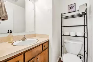 4866 Beaver St, Springfield, OR 97478 - Photo 19