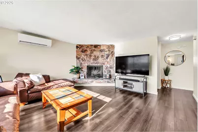 4866 Beaver St, Springfield, OR 97478 - Photo 7