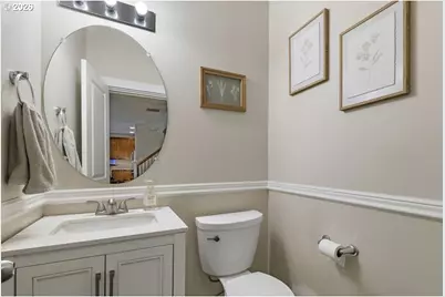 2529 N Roger Smith Dr, Newberg, OR 97132 - Photo 23