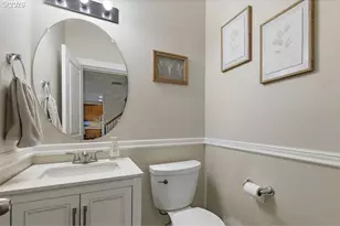 2529 N Roger Smith Dr, Newberg, OR 97132 - Photo 23