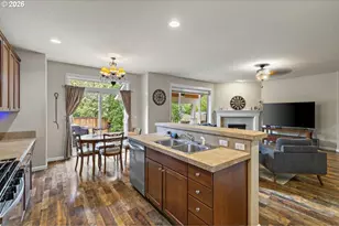 2529 N Roger Smith Dr, Newberg, OR 97132 - Photo 17