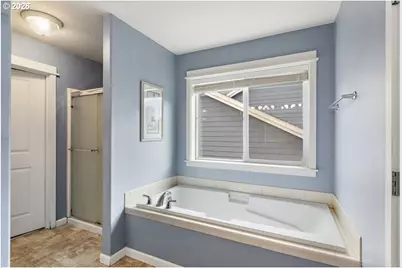 2529 N Roger Smith Dr, Newberg, OR 97132 - Photo 31