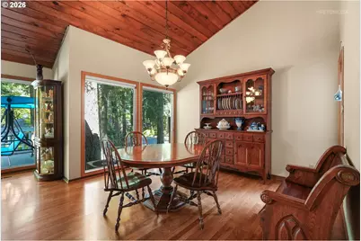 1590 Woodland Ter, Lake Oswego, OR 97034 - Photo 9