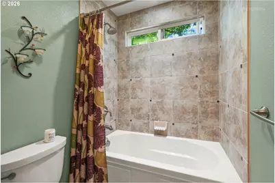 1590 Woodland Ter, Lake Oswego, OR 97034 - Photo 25