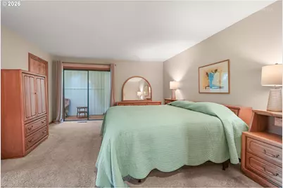 1590 Woodland Ter, Lake Oswego, OR 97034 - Photo 17