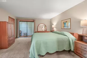 1590 Woodland Terrace, Lake Oswego, OR 97034 - Photo 17