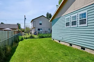 408 Clara Ct, Salem, OR 97301 - Photo 33