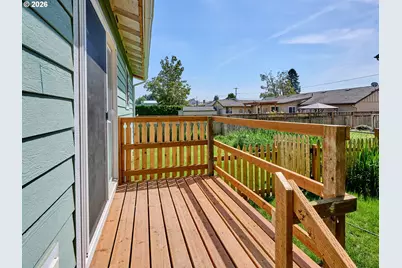 408 Clara Ct, Salem, OR 97301 - Photo 31