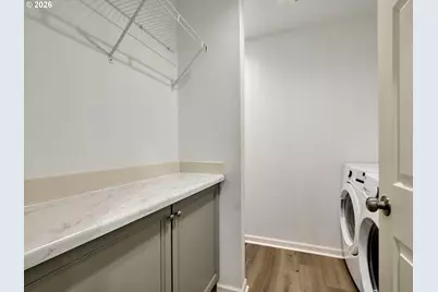 408 Clara Ct, Salem, OR 97301 - Photo 23