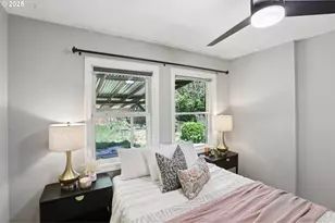 8046 SW Capitol Hill Rd, Portland, OR 97219 - Photo 17